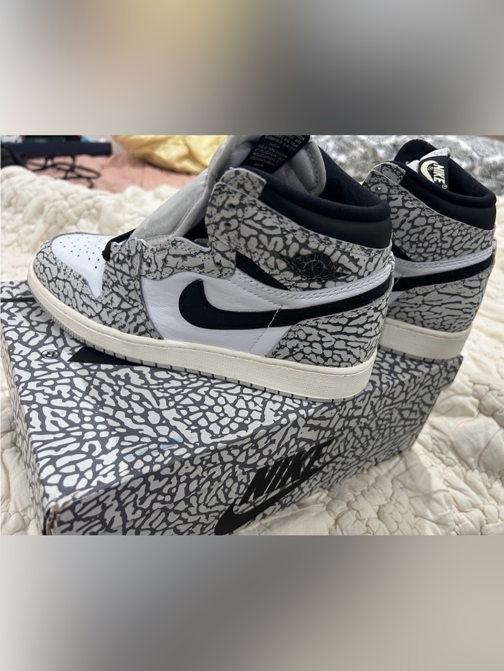 Men 5 or Woman 6.5 Black and White Patterned Sneakers Air Jordan